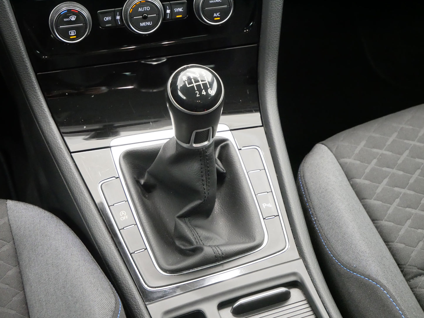 Volkswagen Golf 1.0 TSI 85 kW Join