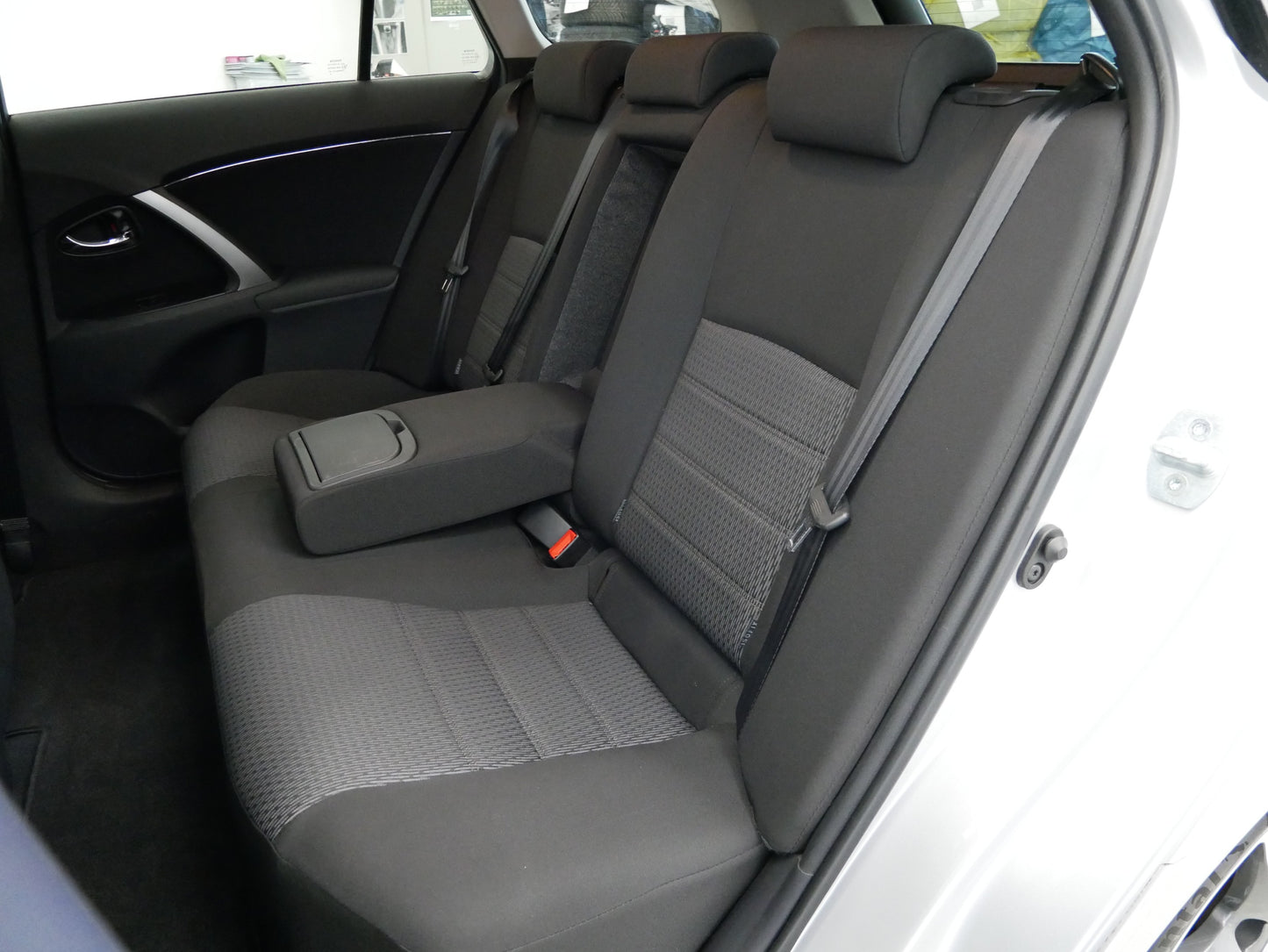 Toyota Avensis 1.6 Valve Matic 97 kW Edition