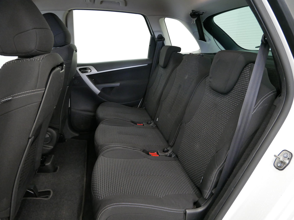 Citroën C4 Picasso 1.6 HDi 82 kW Collection – foto 23