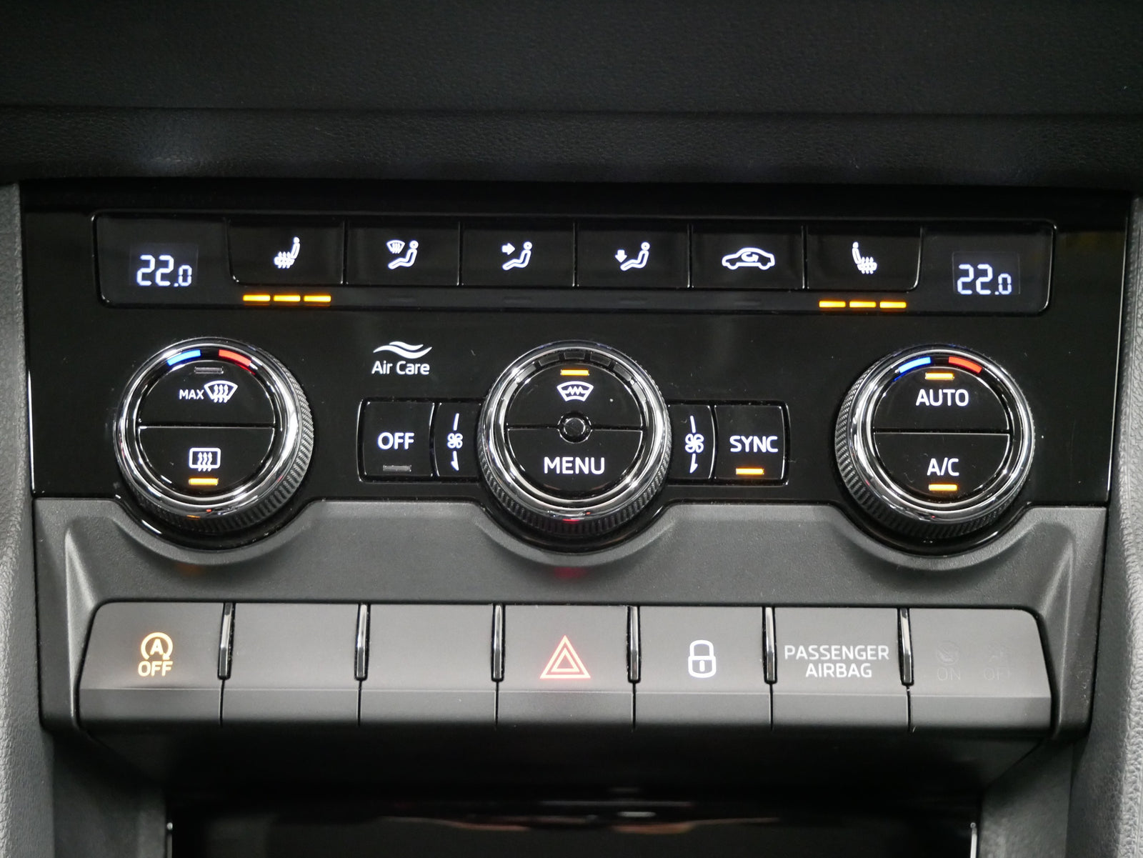 Škoda Karoq 1.6 TDI 85 kW Ambition – foto 23