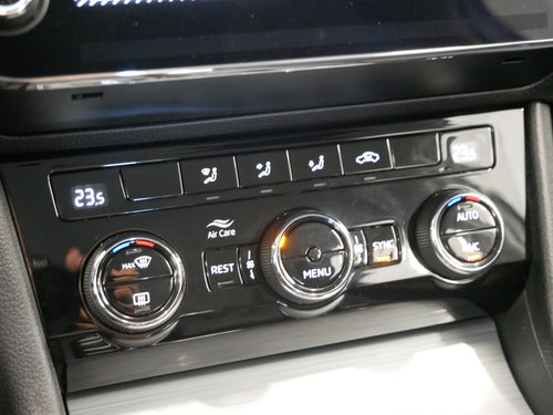 Škoda Superb 1.5 TSI 110 kW DSG Ambition – foto 24