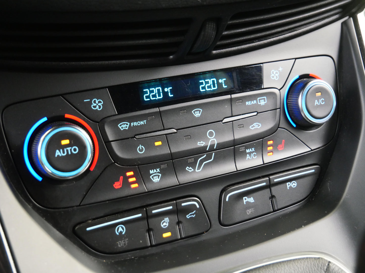 Ford Kuga 1.5 EcoBoost 110 kW ST-Line