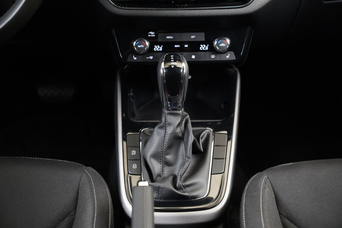Škoda Fabia 1.0 TSI 85kW DSG Top Selection – foto 23