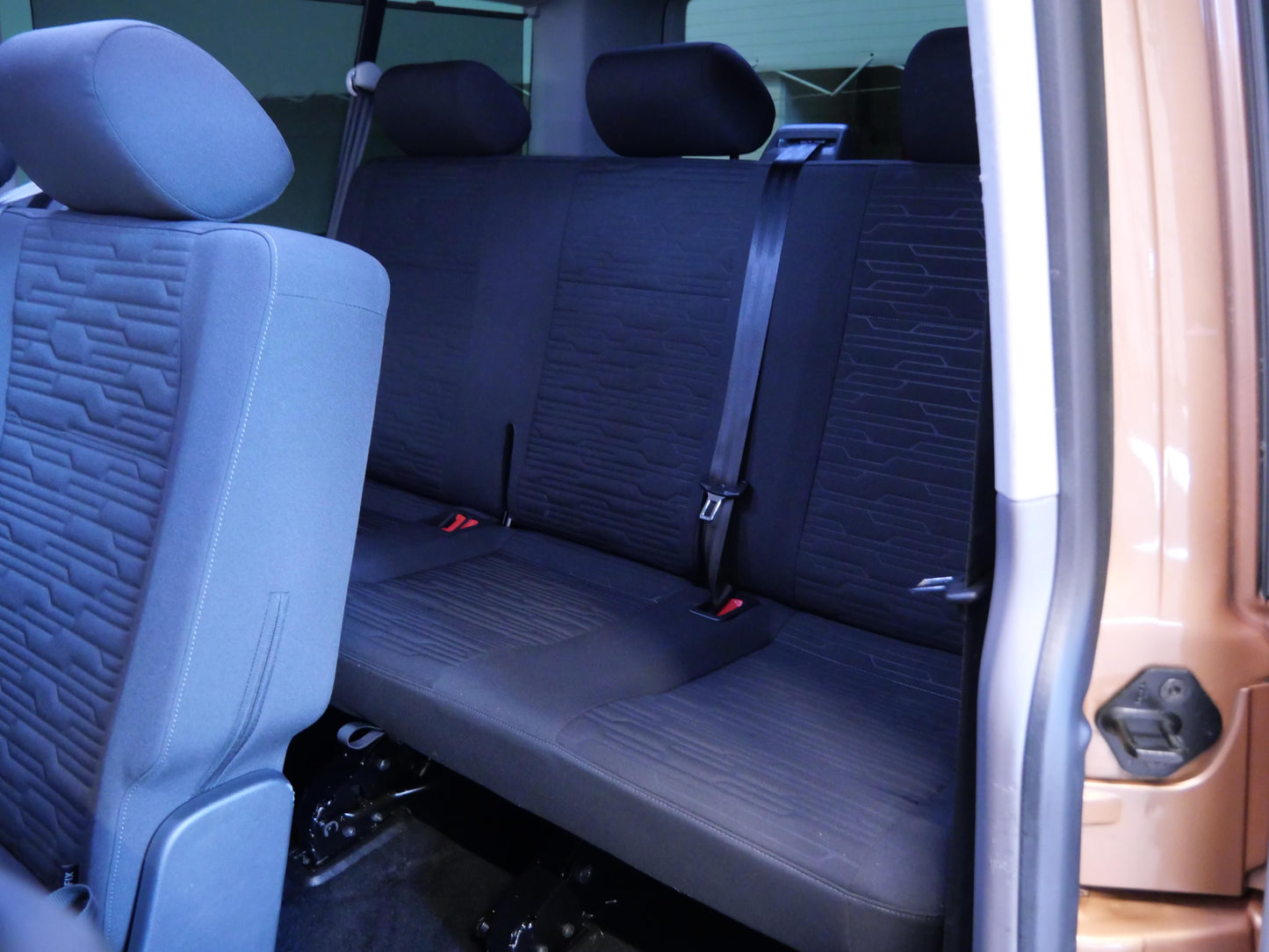 Volkswagen Caravelle 2.0 TDI 110 kW DSG Long
