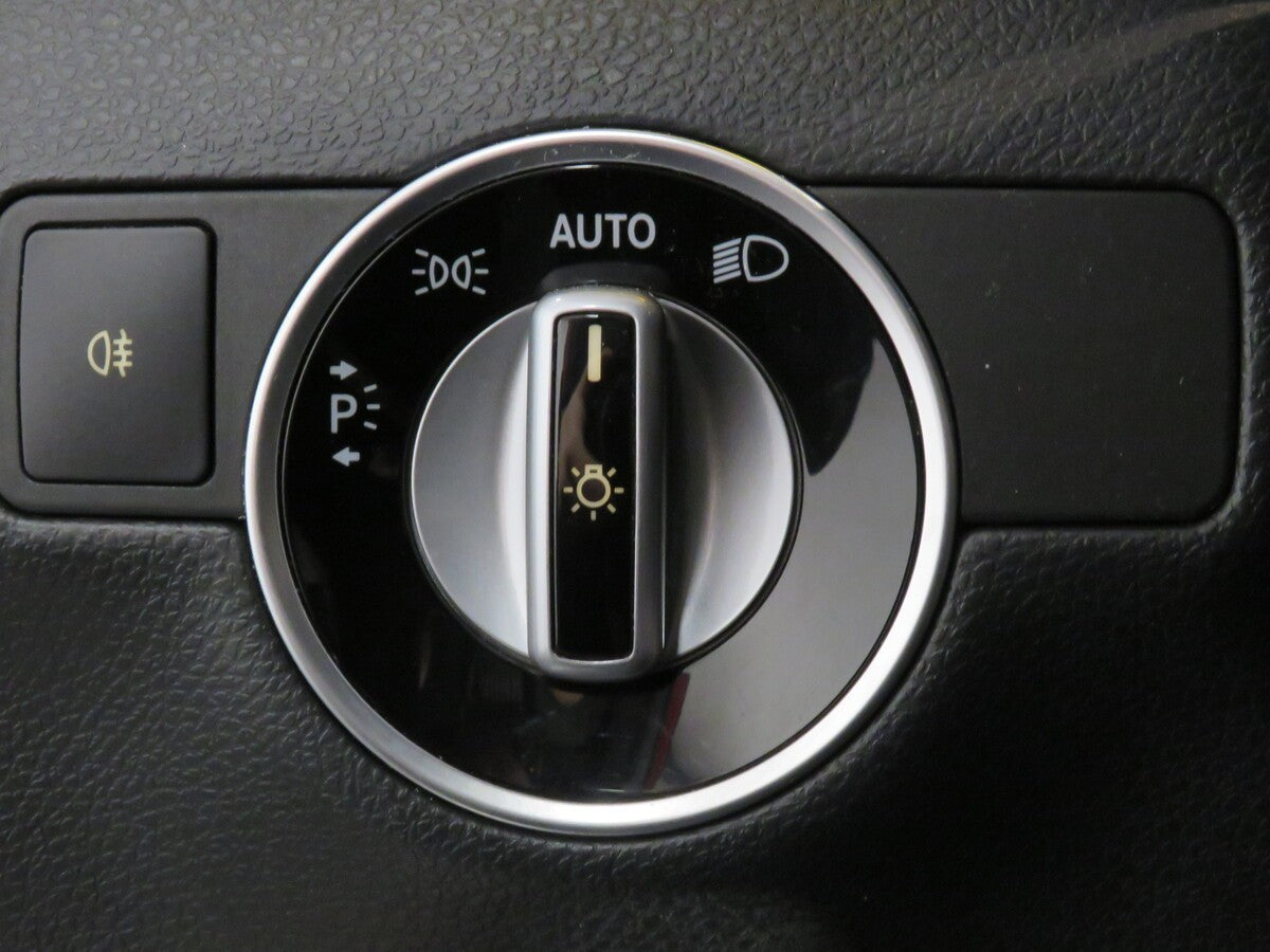 Mercedes-Benz Třídy B 2.0 155kW 4MATIC DCT