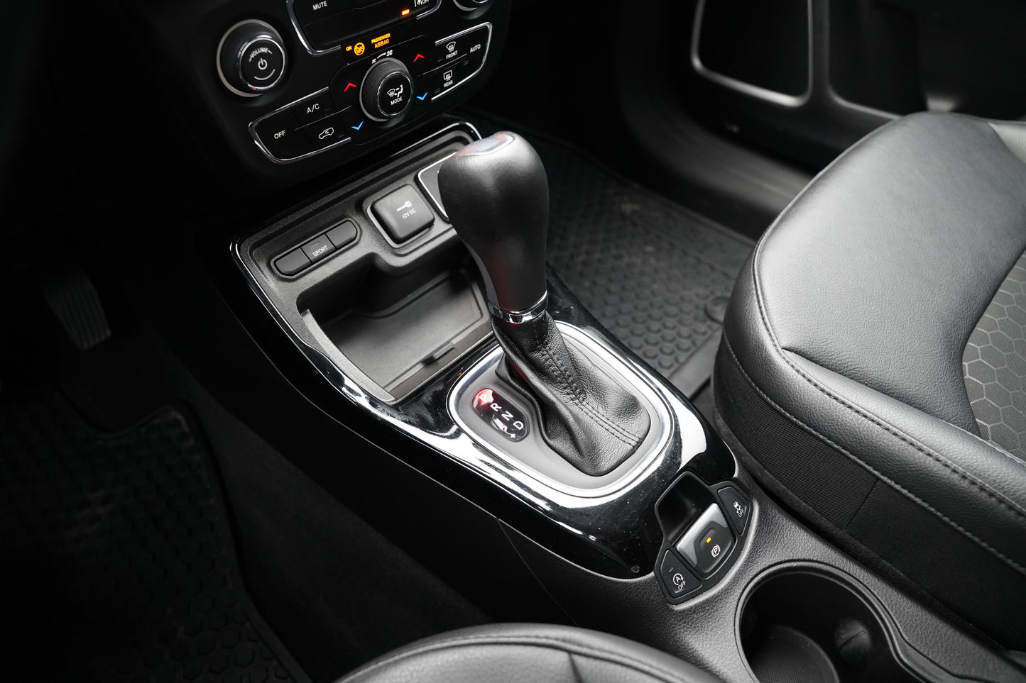 Jeep Compass 1.3 Turbo 110 kW Night Eagle