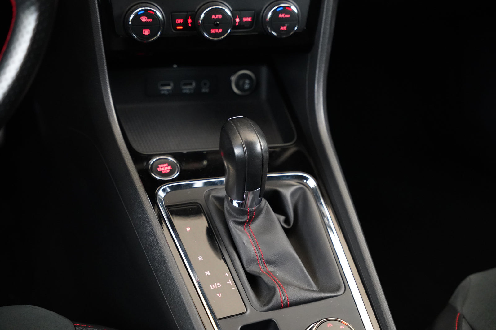 Cupra Ateca 1.5 TSI 110 kW 4Drive FR – foto 23