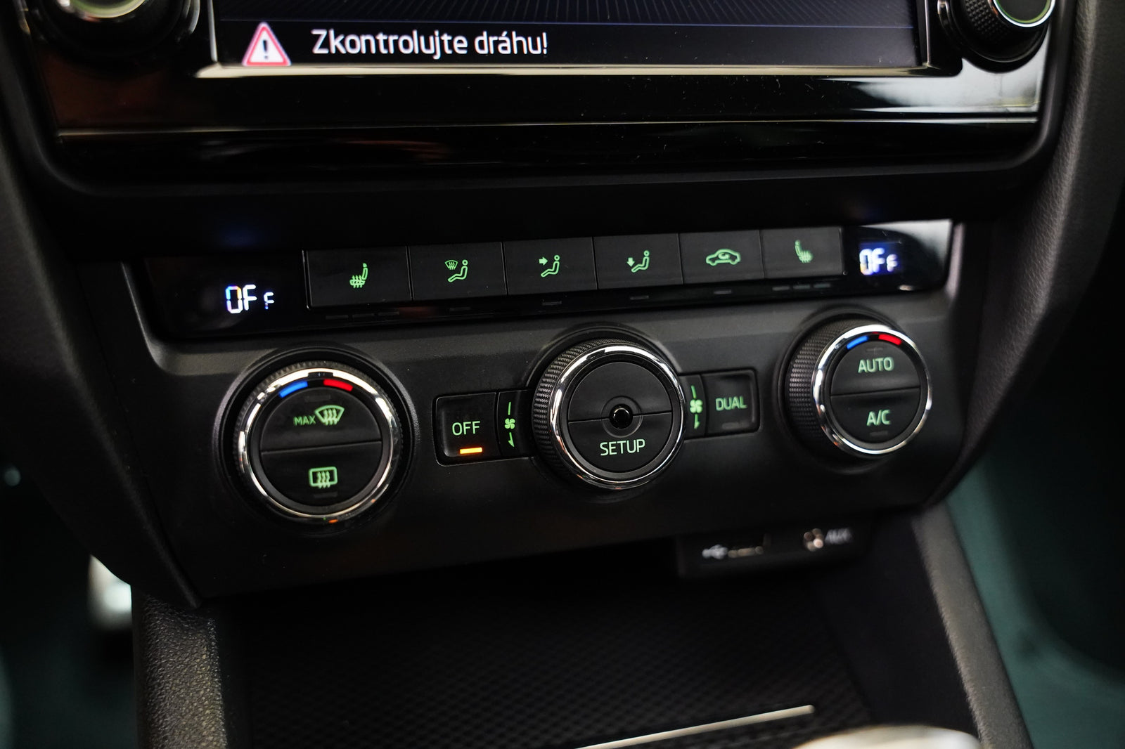 Škoda Octavia 2.0 TDI 135 kW DSG RS – foto 23