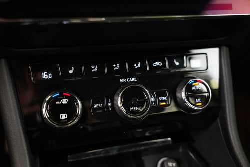 Škoda Superb 2.0 TDI 110 kW Style – foto 23