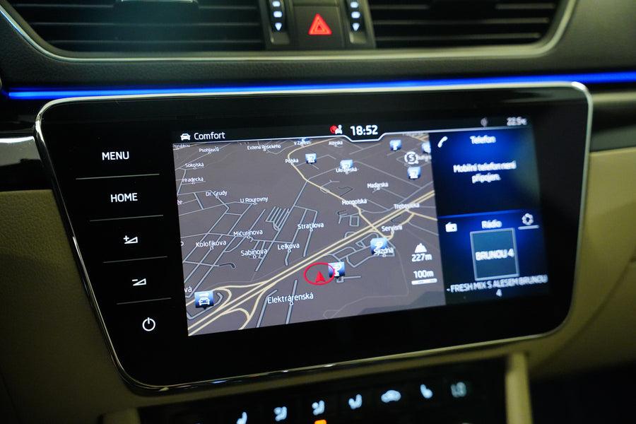 Škoda Superb 2.0 TDI 140 kW DSG L&K – foto 23