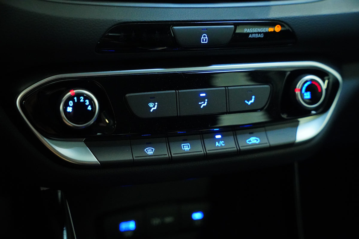 Hyundai i30 1.5 T-GDI 103 kW GO Czech! – foto 23