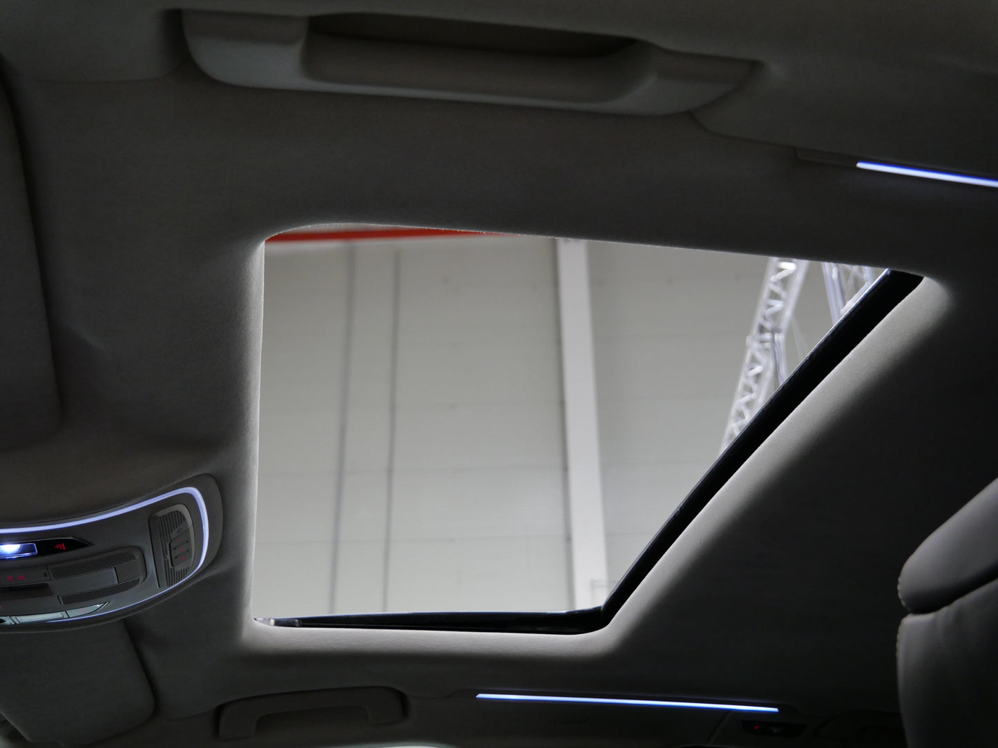 Audi A8 4.2 FSI V8 273 kW Long