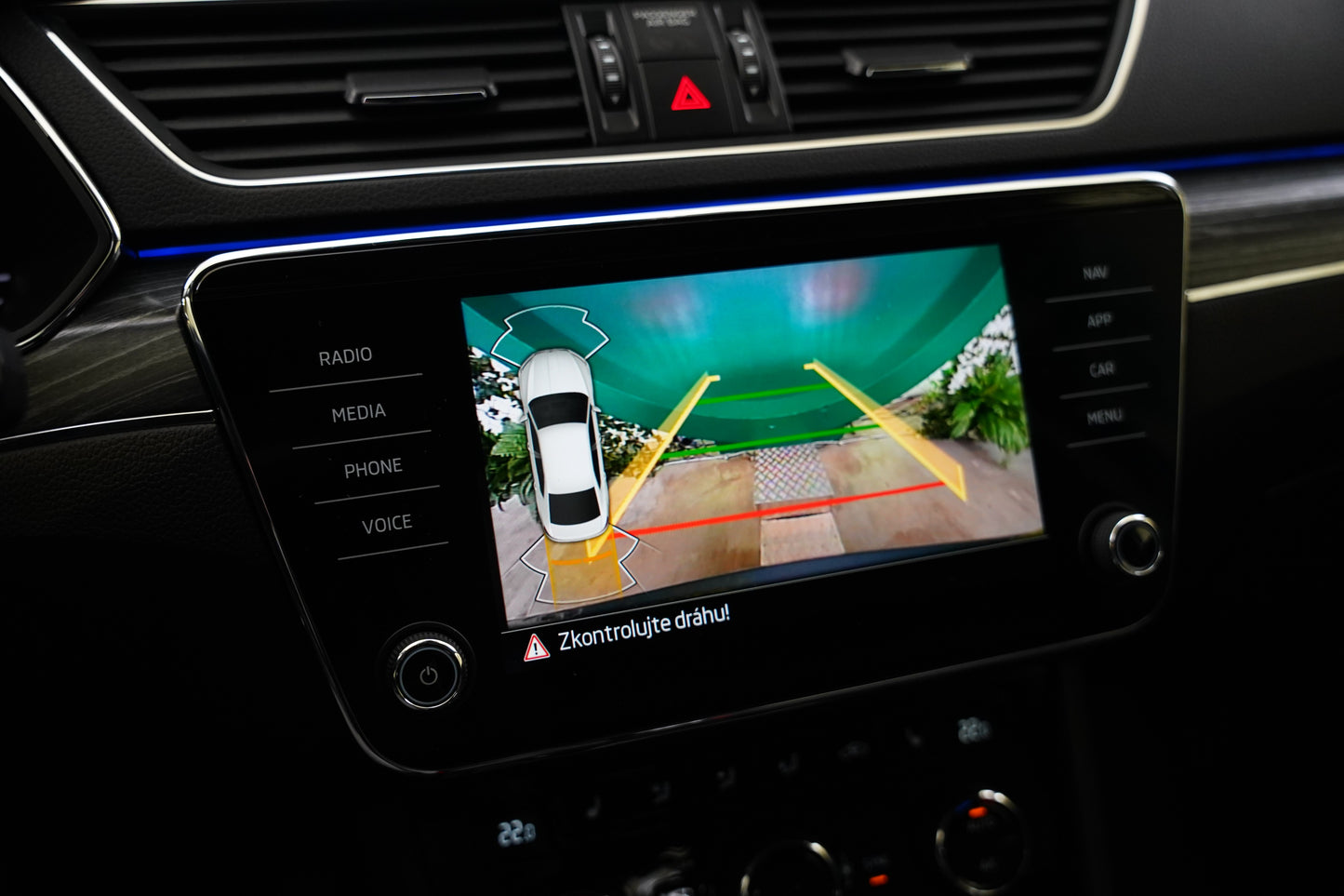 Škoda Superb 2.0 TDI 110 kW DSG Style Plus