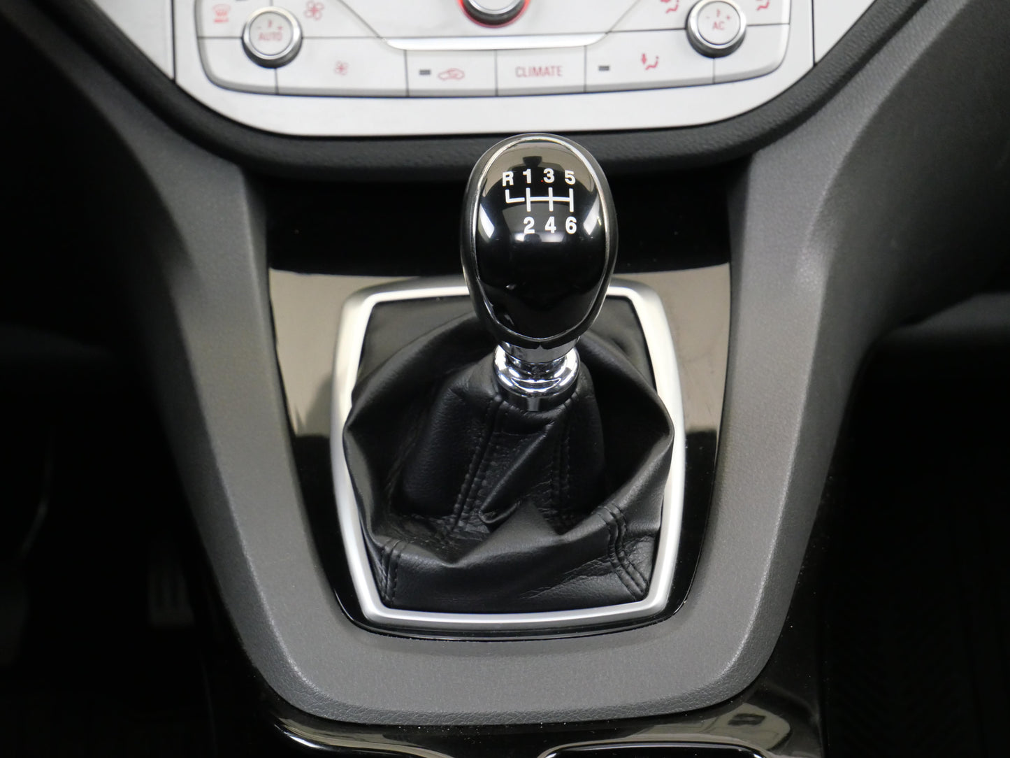 Ford Kuga 2.0 TDCI 103 kW Titanium