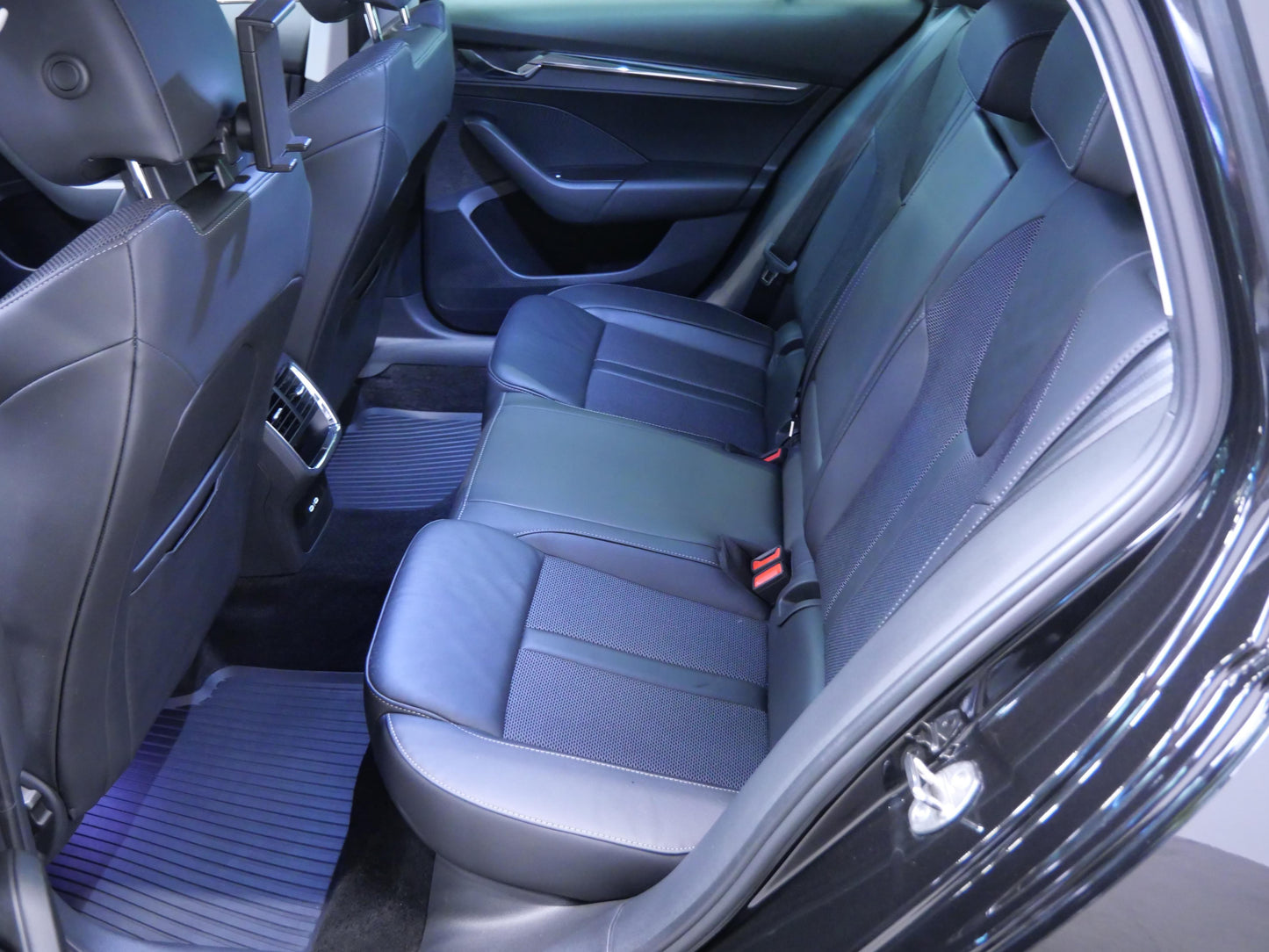Škoda Octavia 1.5 TSI M-HEV 110 kW Style