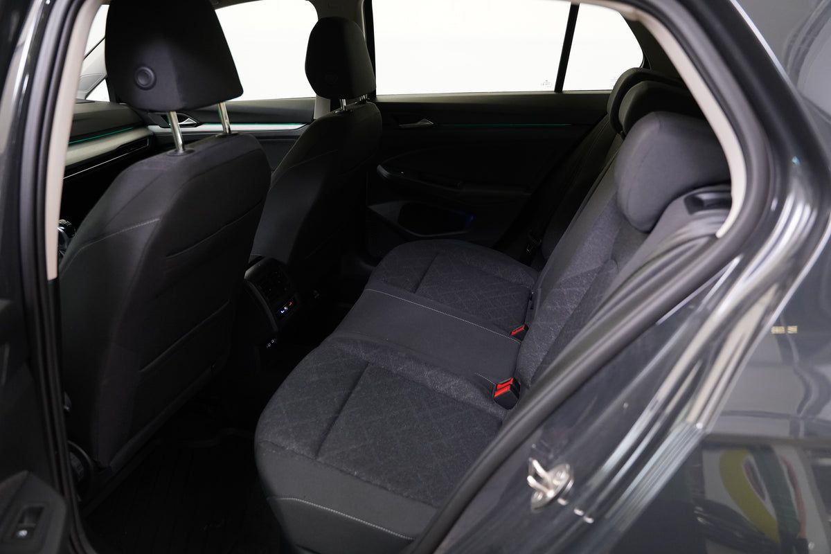 Volkswagen Golf 1.0 TSI 81 kW Life – foto 23