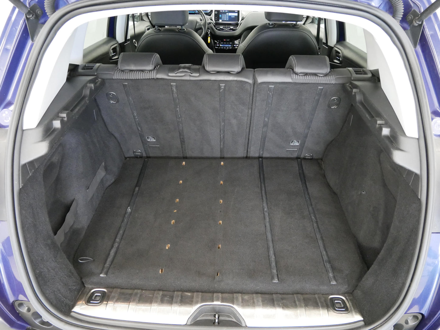 Peugeot 2008 1.2 PureTech 60 kW Allure