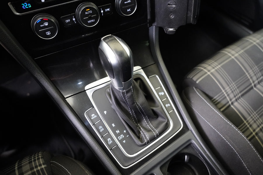 Volkswagen Golf 2.0 TDI 135 kW DSG GTD – foto 23