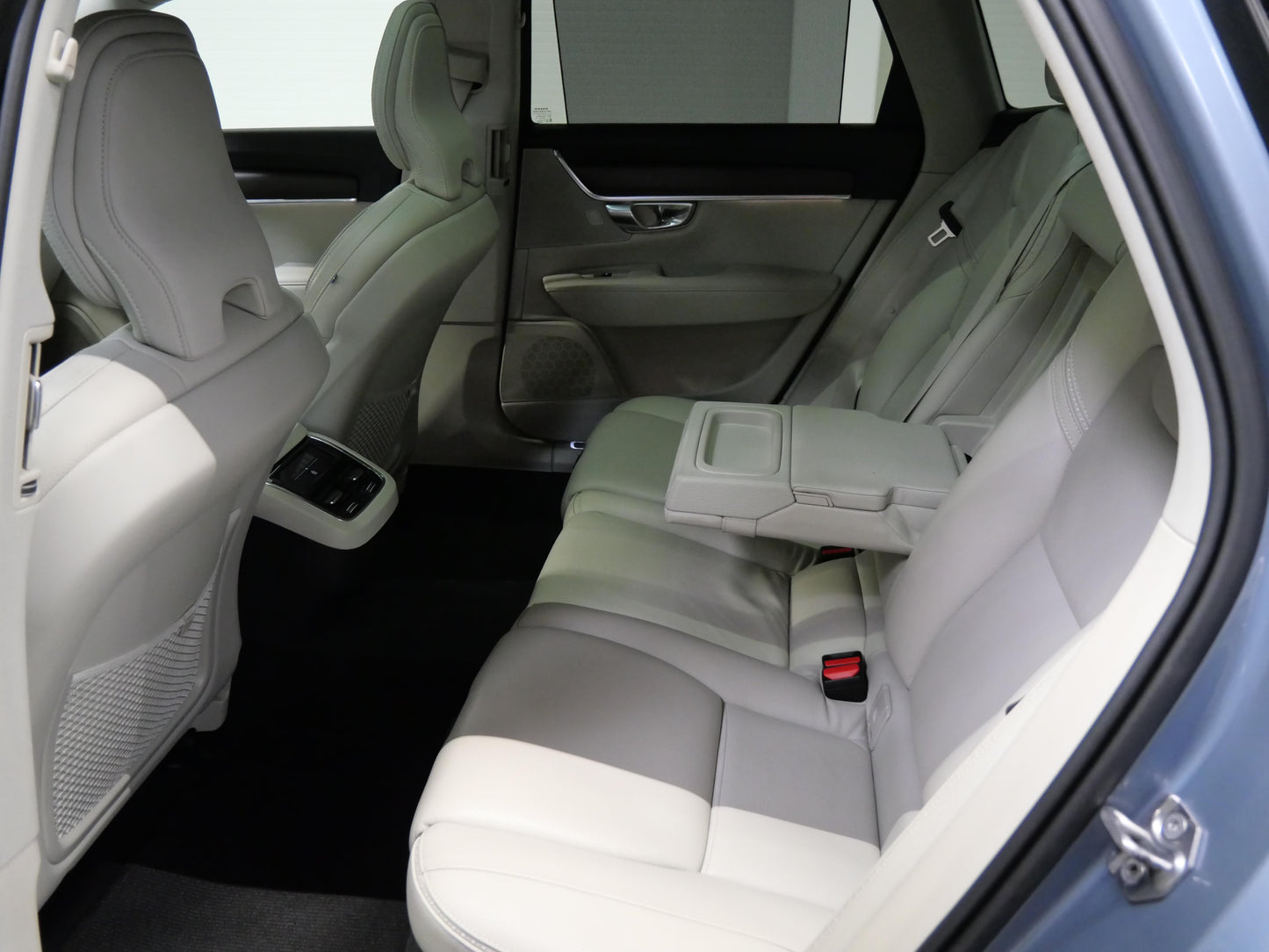 Volvo V90 2.0 D5 173 kW Cross Country
