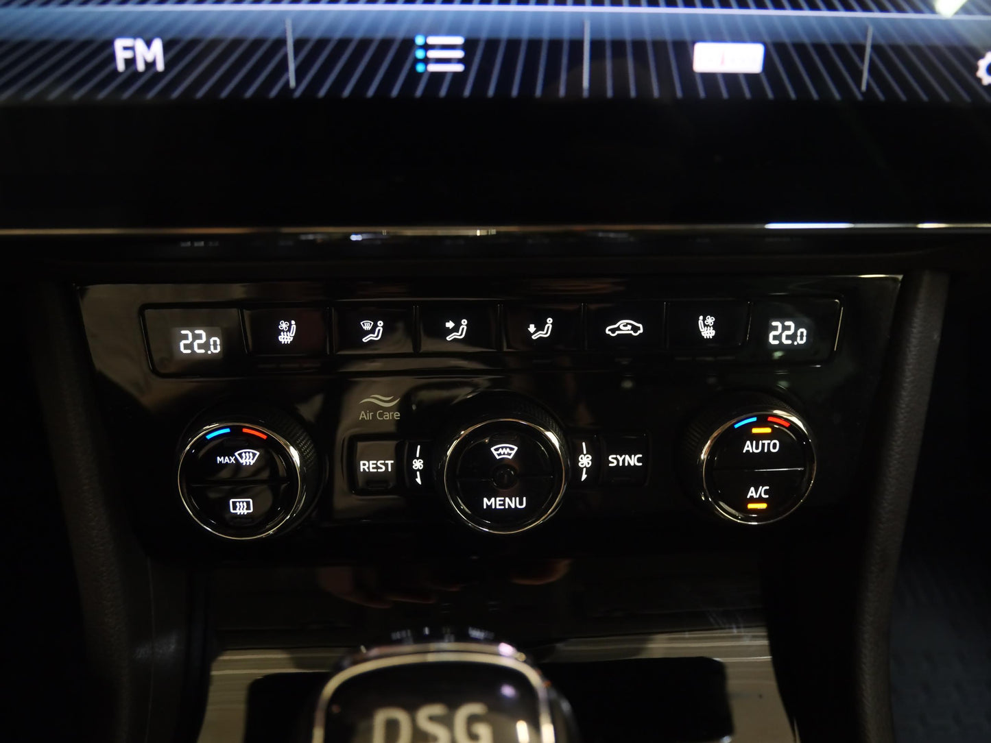 Škoda Superb 2.0 TDI 140 kW L&K