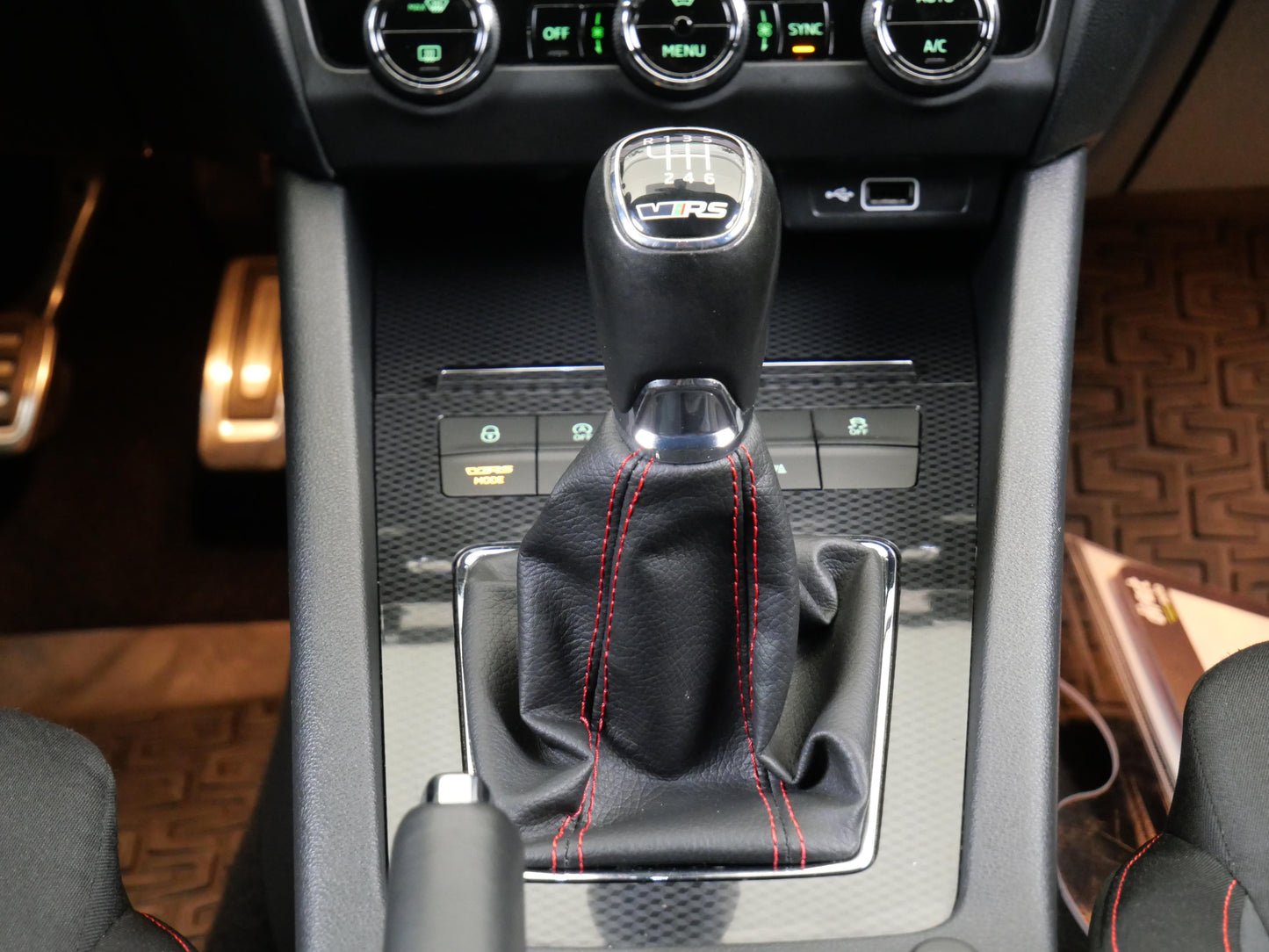 ŠKODA Octavia 2.0 TSI 180 kW RS