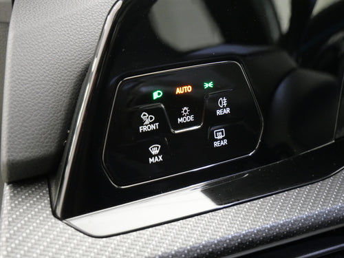 Volkswagen Golf 2.0 TDI 110 kW DSG R-Line – foto 22