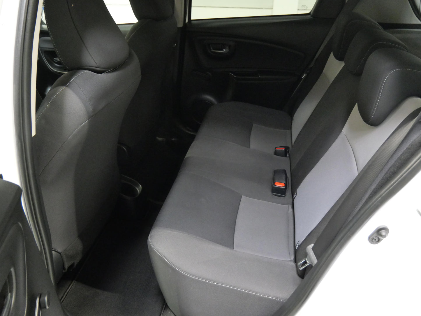 Toyota Yaris 1.0i 51 kW