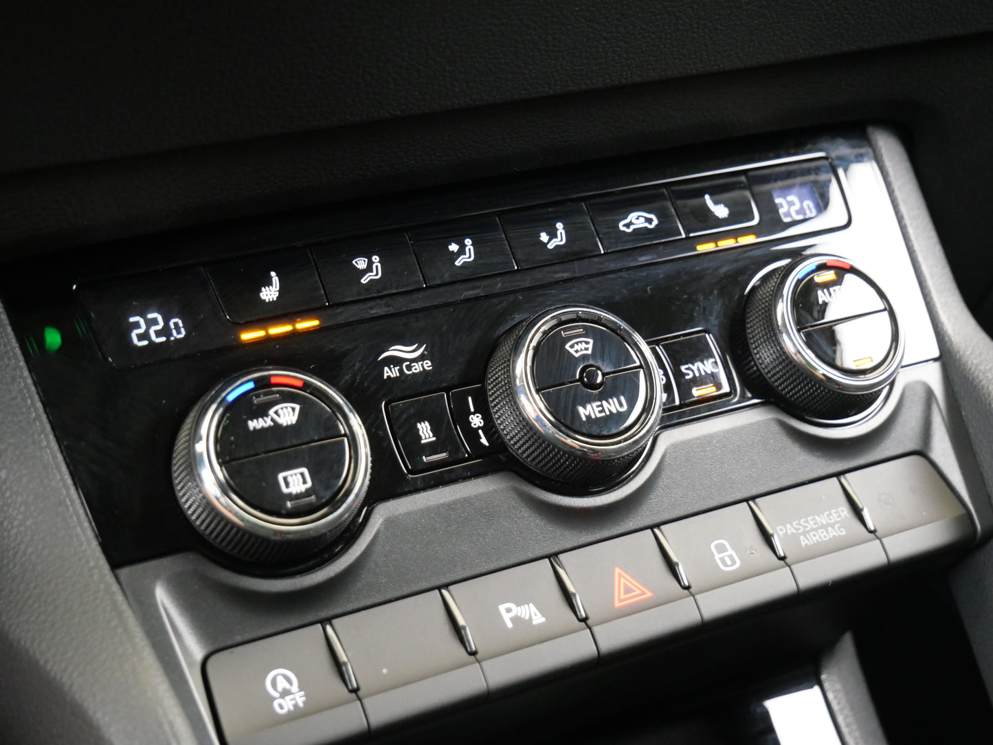 Škoda Karoq 1.5 TSI 110 kW Top Selection