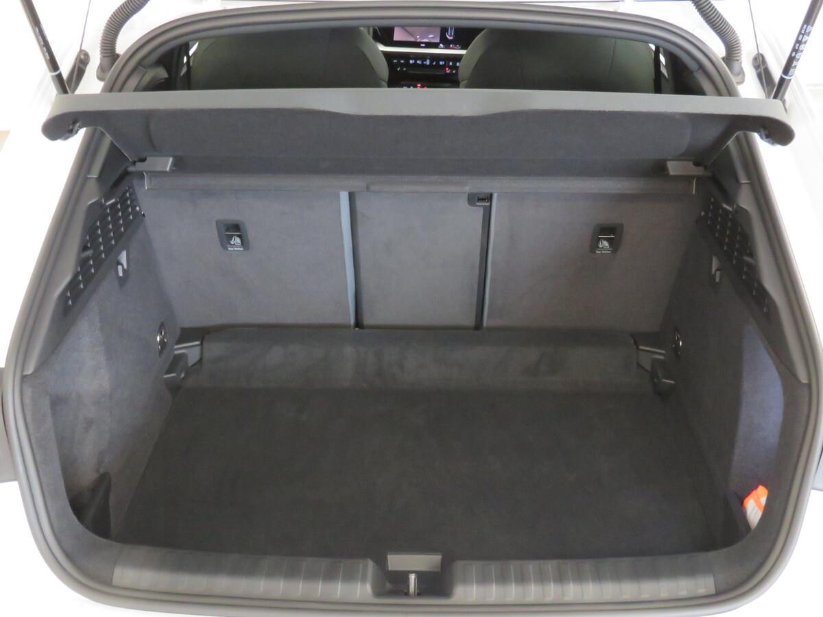 Audi A3 1.5 TFSI 110 kW S line