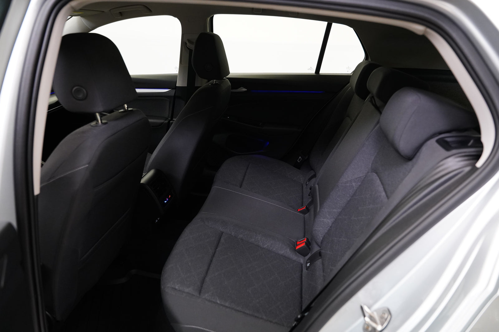 Volkswagen Golf 1.0 TSI 81 kW Life – foto 23