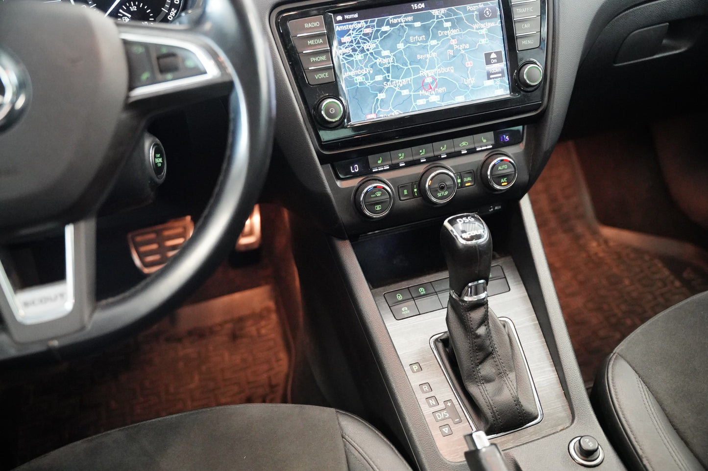 Škoda Octavia 2.0 TDI 135 kW 4X4 DSG SCOUT