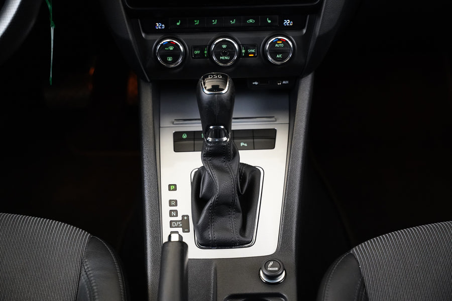 Škoda Octavia 2.0 TDI 110 kW Style – foto 23