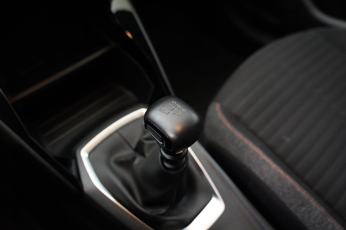 Peugeot 208 1.2 PureTech 74 kW Active