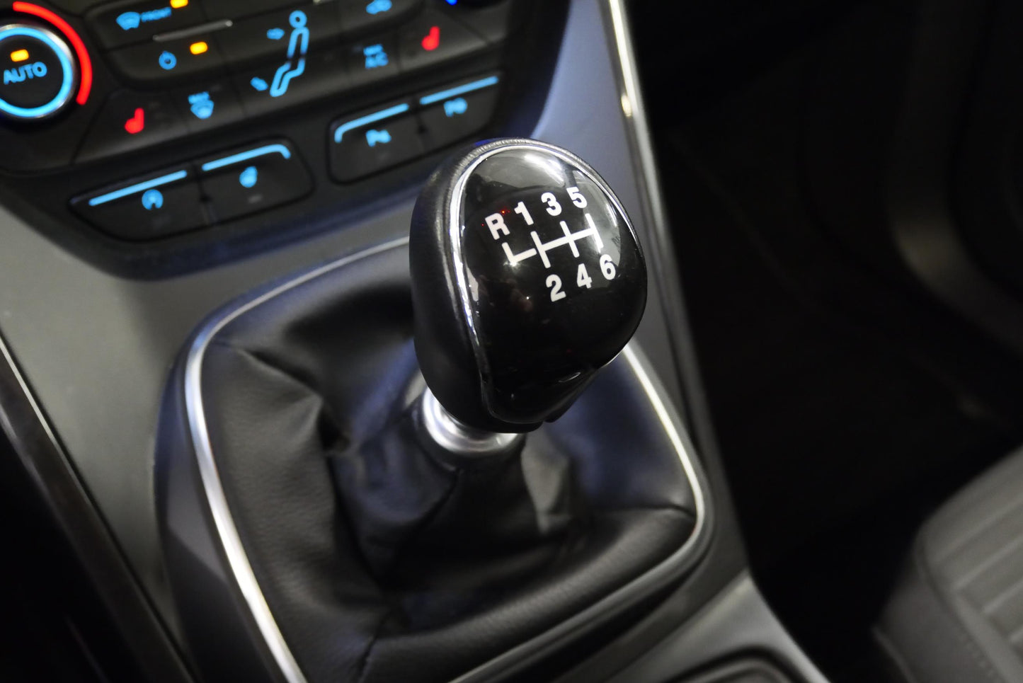 Ford C-MAX 1.0 EcoBoost 92 kW Titanium