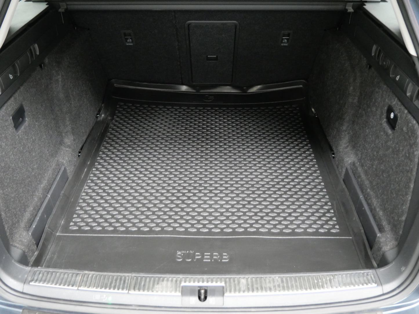 Škoda Superb 2.0 TDI 110 kW Ambition Plus