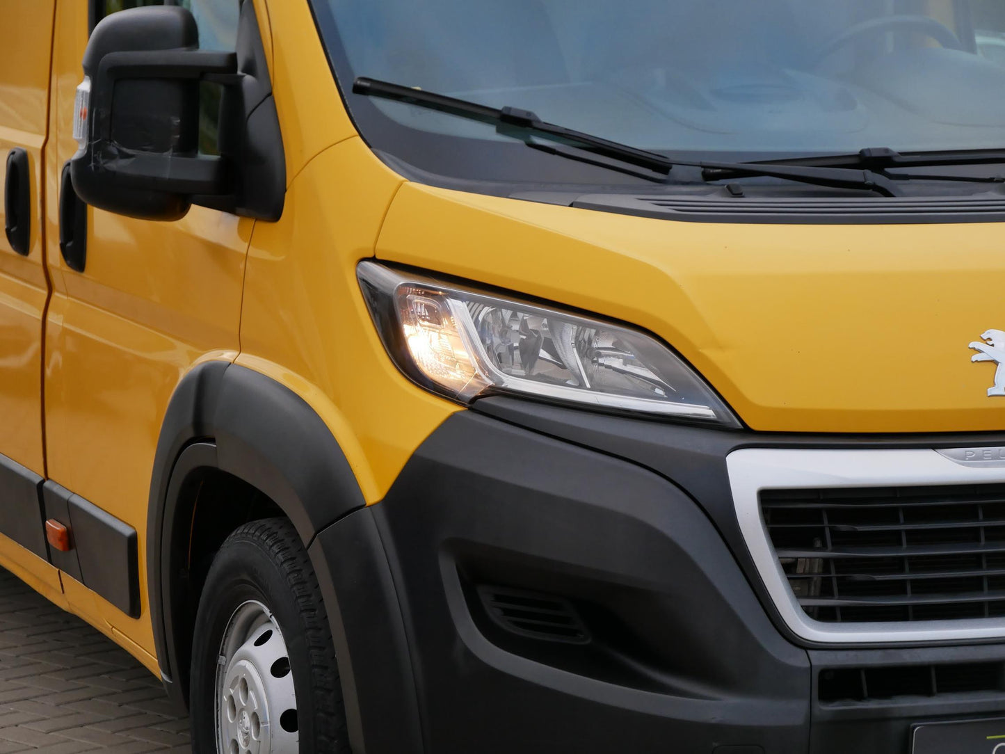 Peugeot Boxer 2.0 HDI 96 kW L4H3
