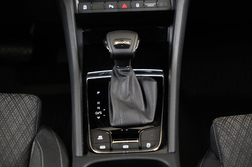 Škoda Karoq 1.5 TSI 110 kW Top Selection – foto 23
