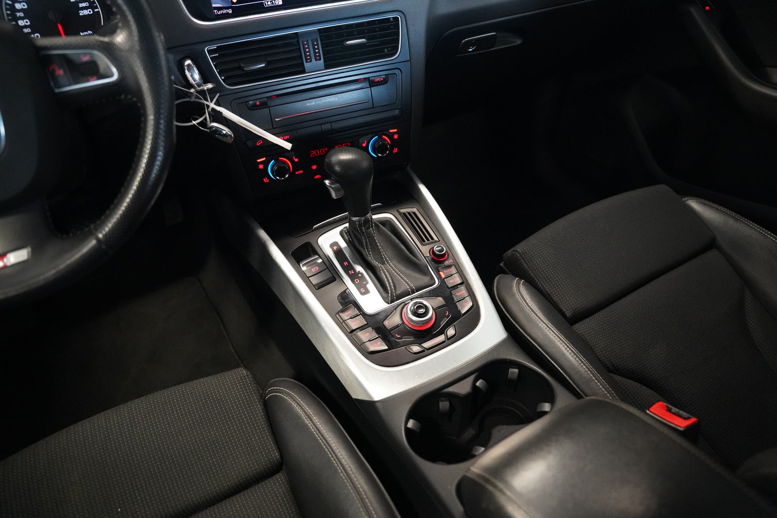 Audi Q5 2.0 TDI 125 kW Quattro – foto 23