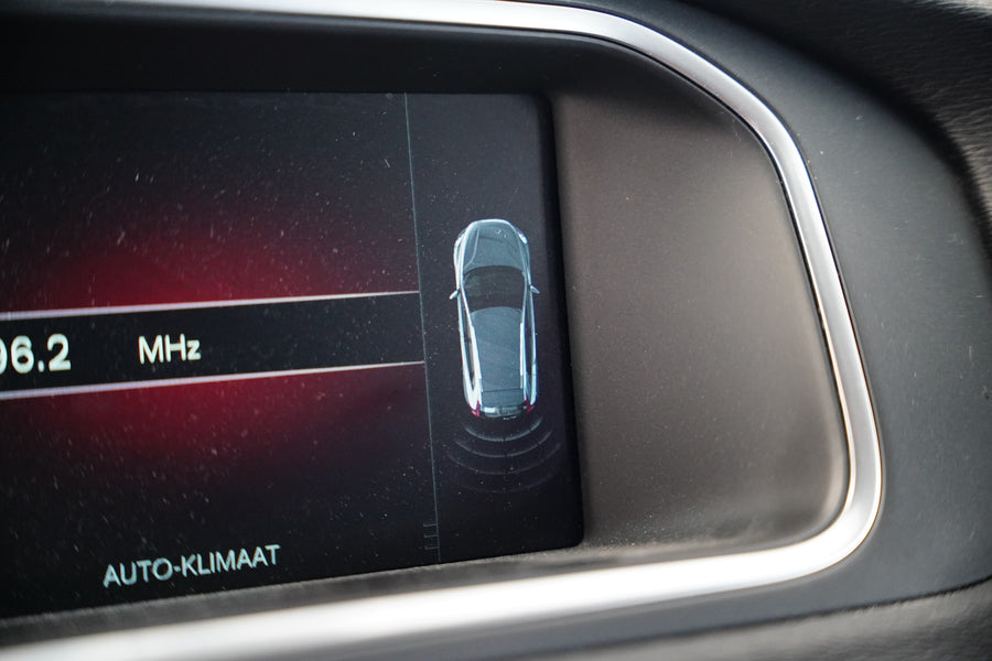 Volvo V40 2.0 D4 140 kW Cross Country – foto 23