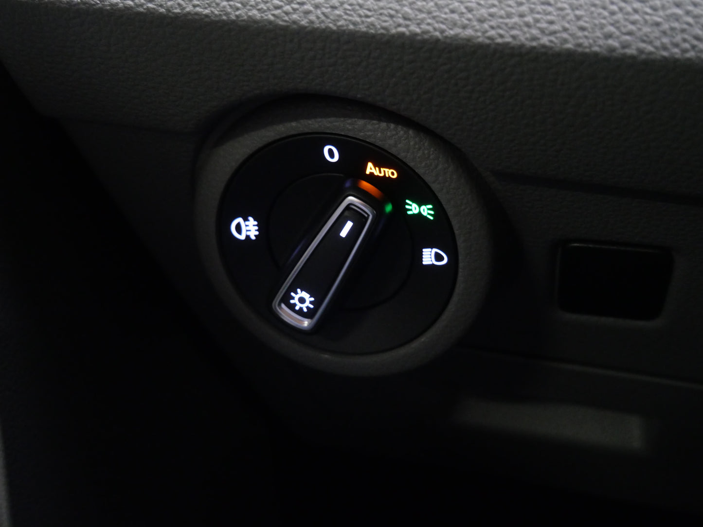 Volkswagen Caravelle 2.0 TDI 110 kW DSG Long