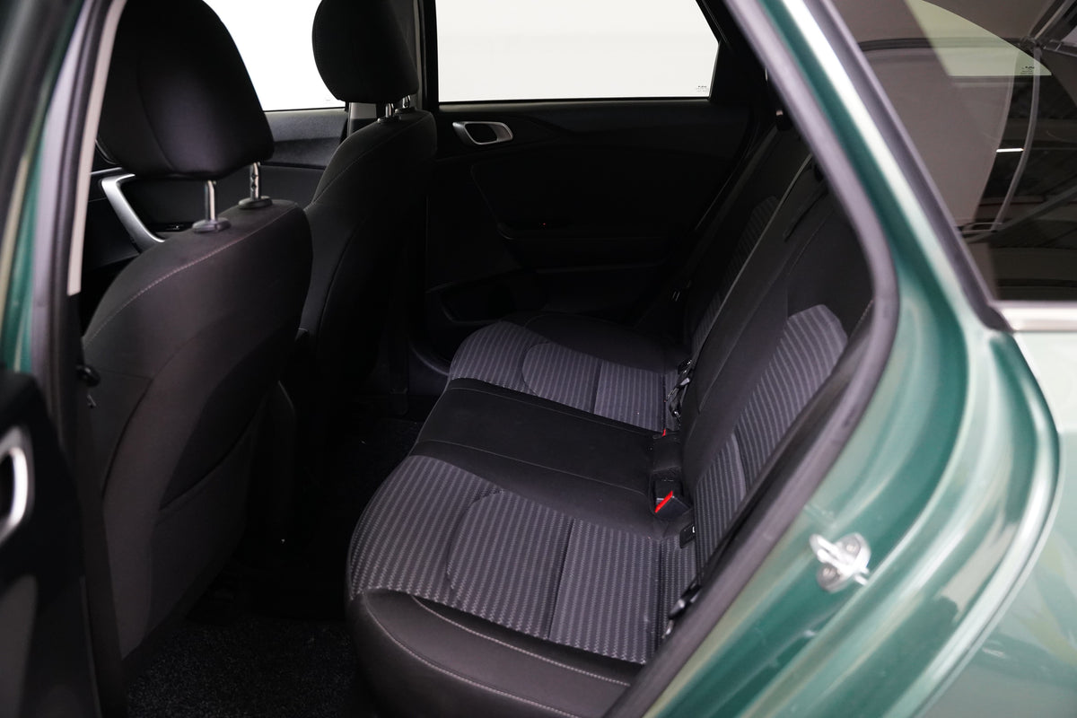 Kia Cee'd 1.5 T-GDI 117 kW – foto 23