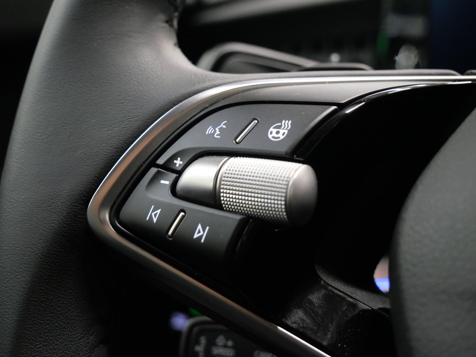 Škoda Superb 2.0 TDI 110 kW DSG L&K – foto 23