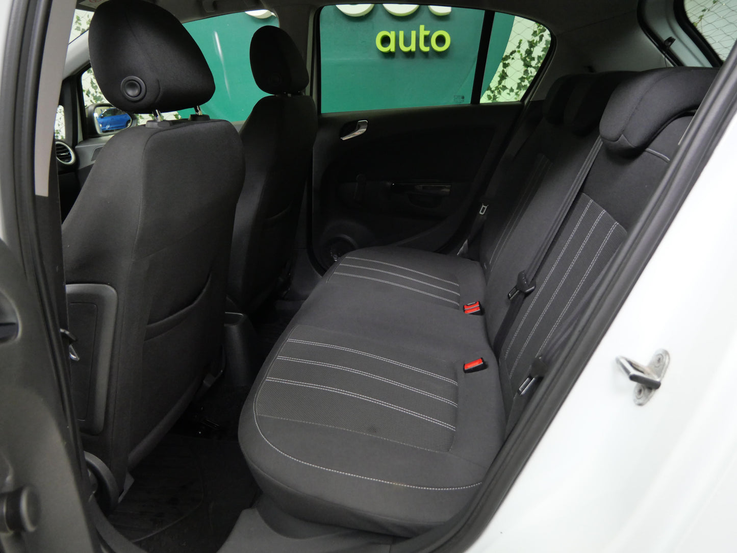 Opel Corsa 1.2i 63 kW Easytronic