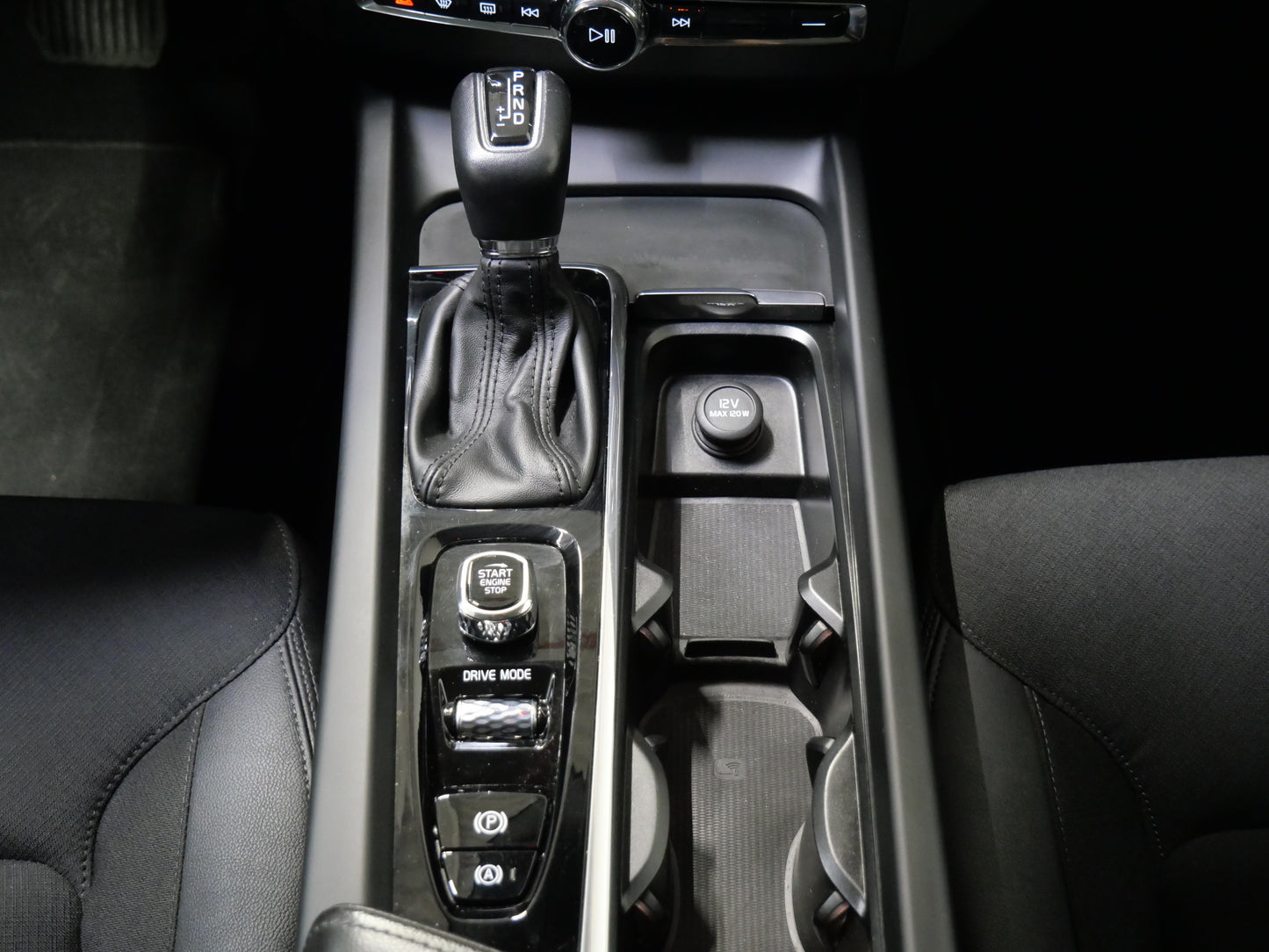 Volvo XC60 2.0 D4 140 kW Drive-E Momentum