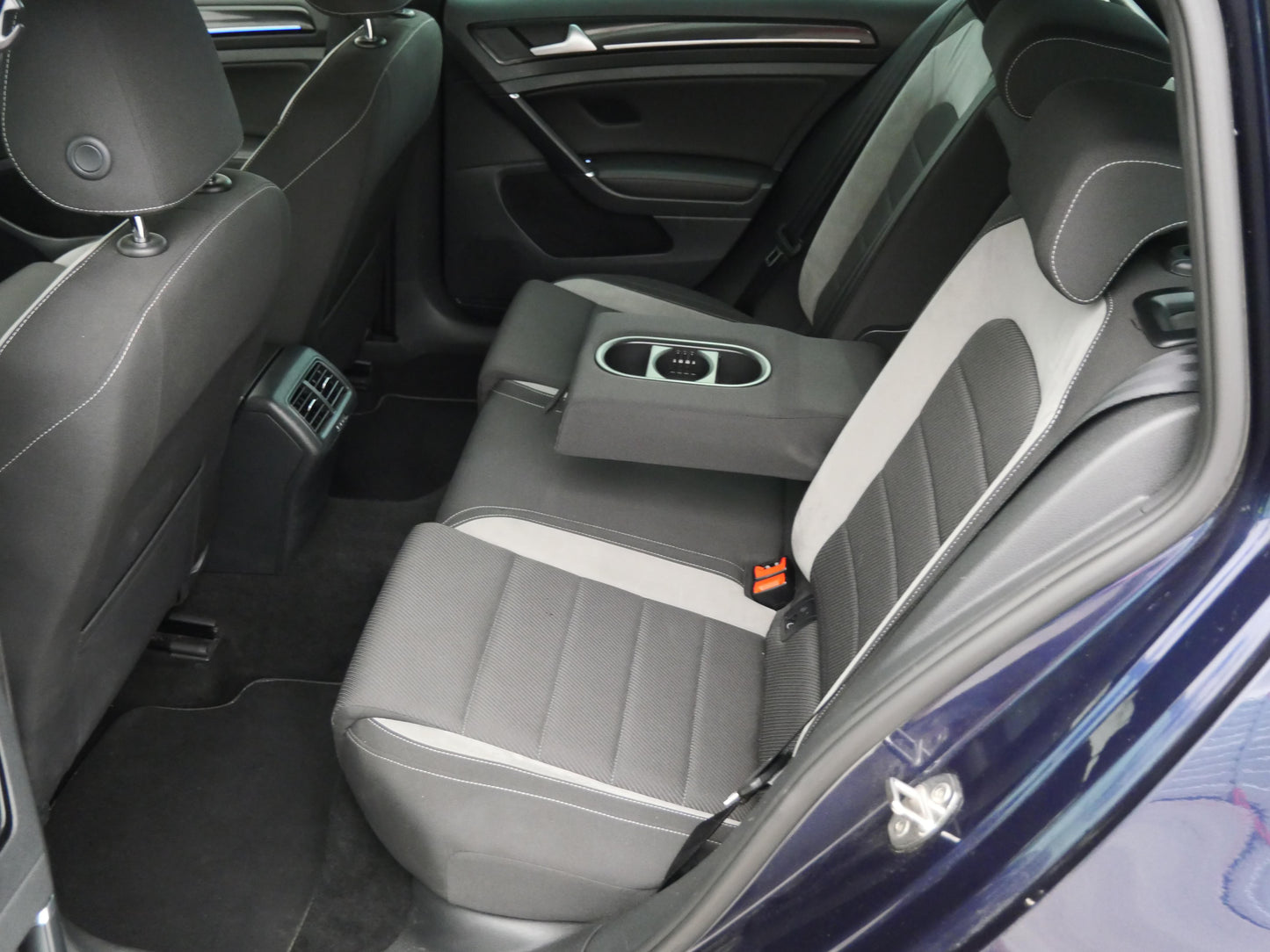 Volkswagen Golf 2.0 TSI 221 kW 4Motion "R"