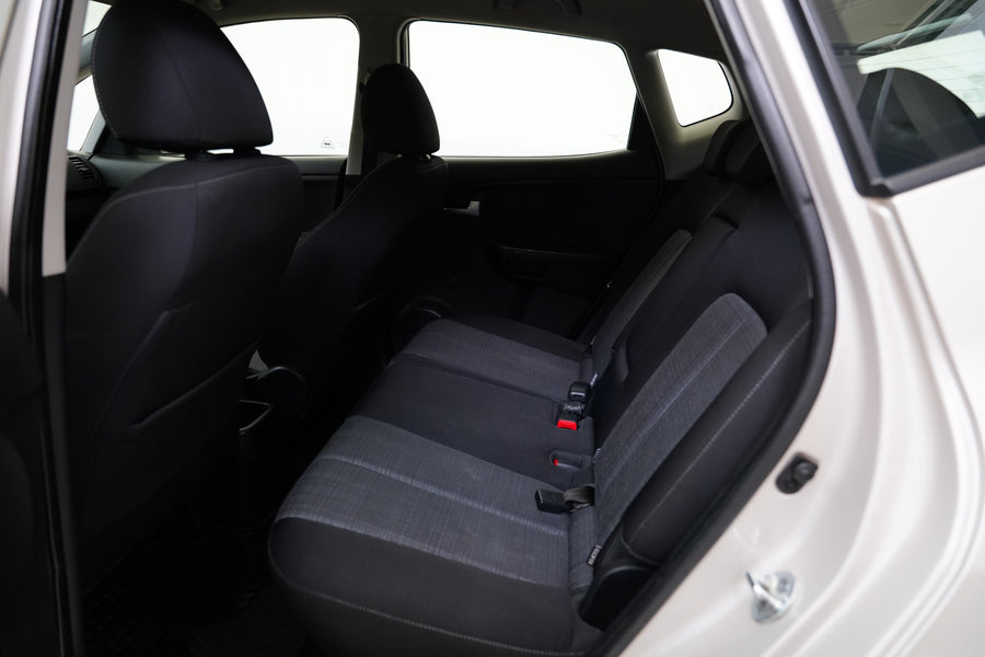 Kia Venga 1.4 CVVT 66.2 kW – foto 23