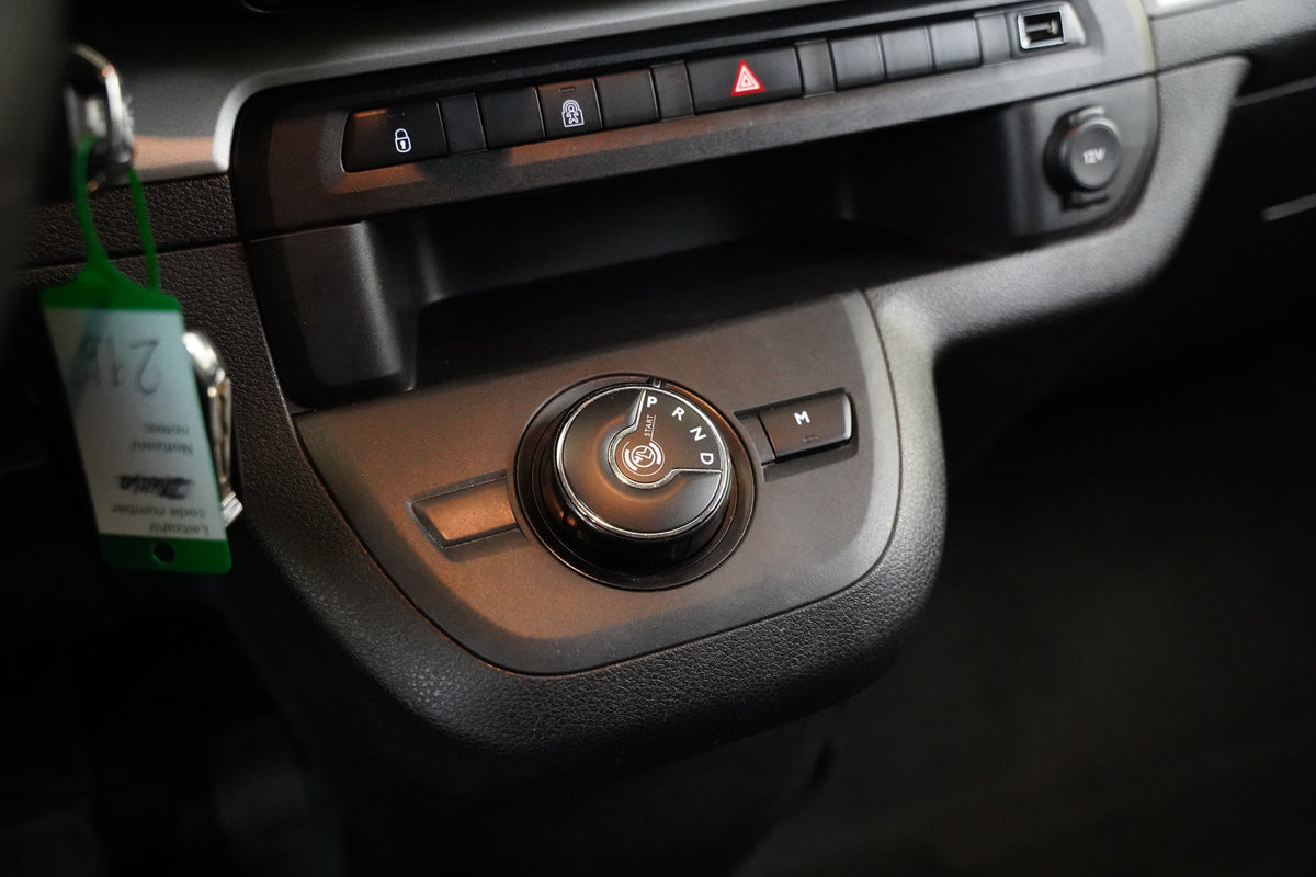 Peugeot Expert Traveller 2.0 HDi 130 kW – foto 23