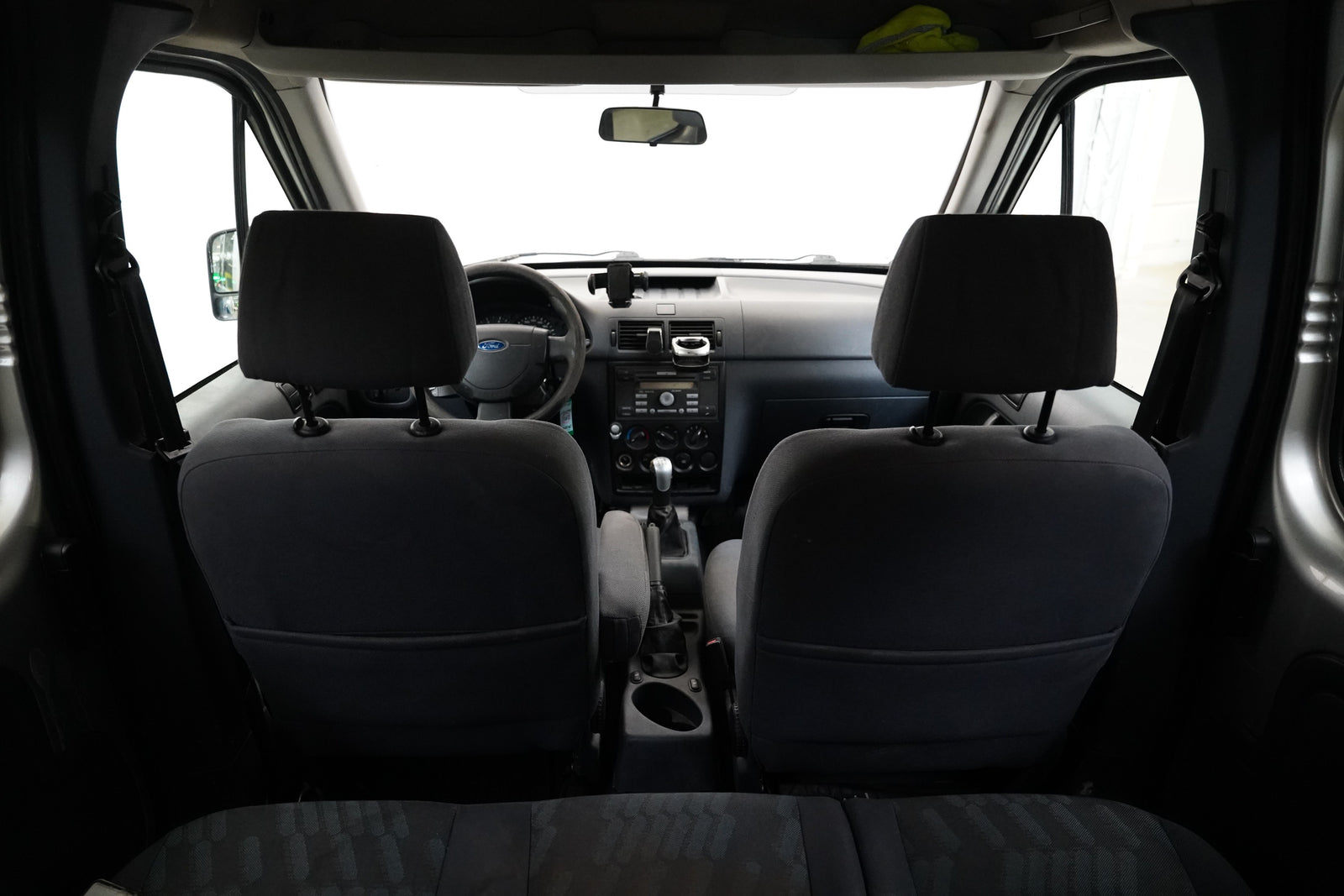 Ford Tourneo Connect 1.8 TDCI 81 kW – foto 23