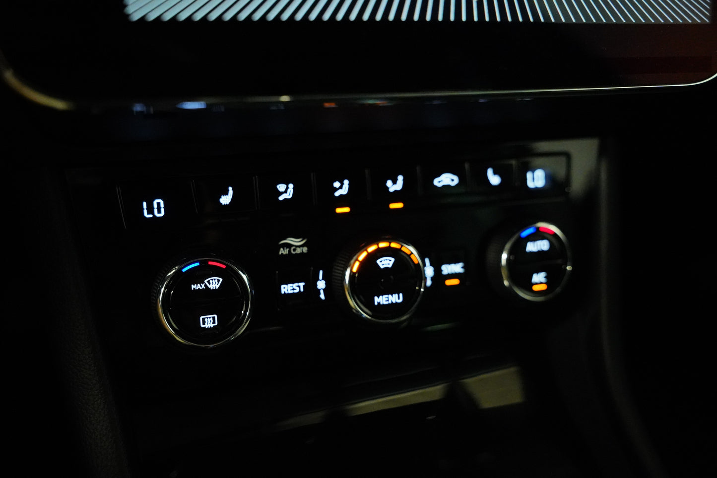 Škoda Superb 2.0 TDI 140 KW