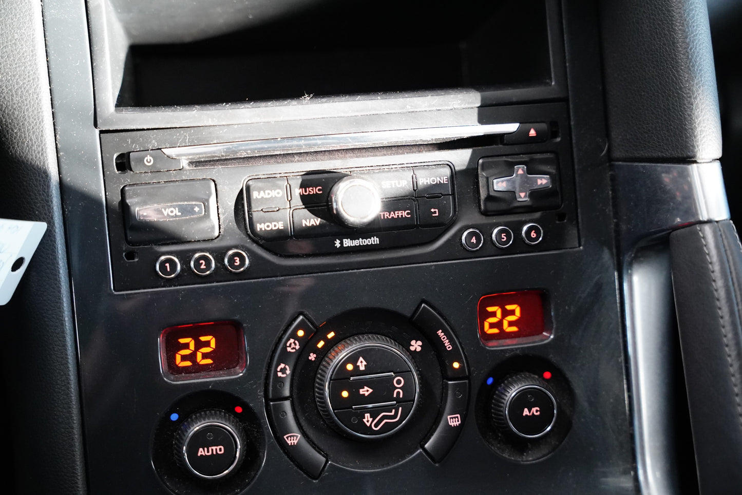 Peugeot 3008 1.6 HDI 84kW